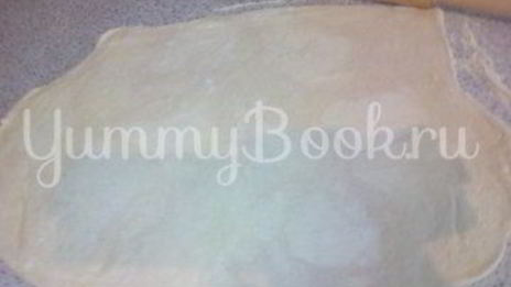 слоено-дрожжевые конвертики