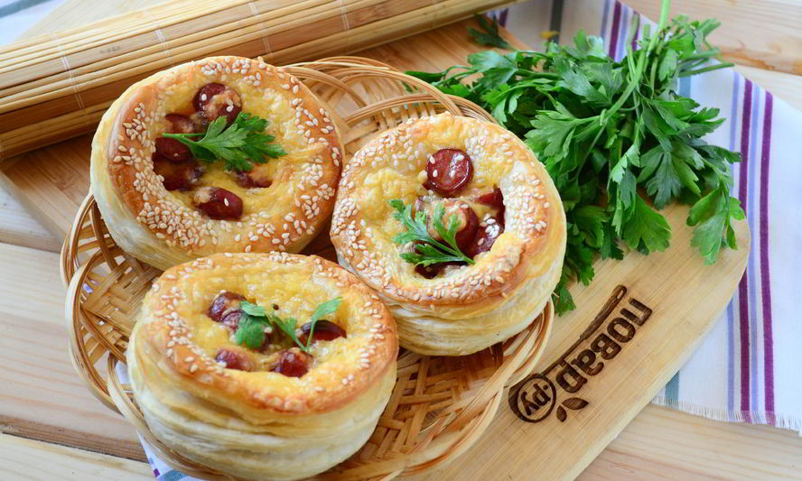 Рецепт слойки пикантные