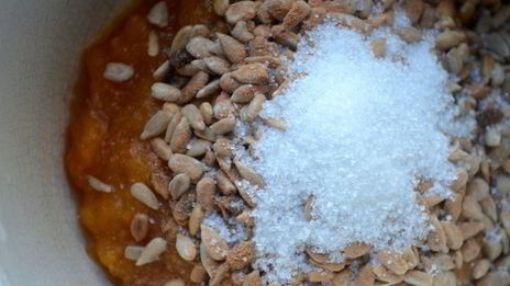 слойки с джемом и семечками