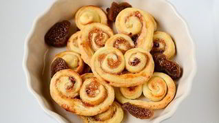 Слойки с джемом