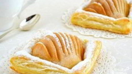 слойки с грушей