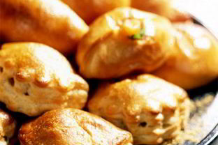 Слойки с хурмой