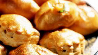 Слойки с хурмой