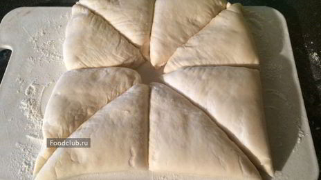 слойки с начинкой из груш