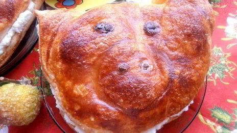 слойки с творогом румяные хрюши