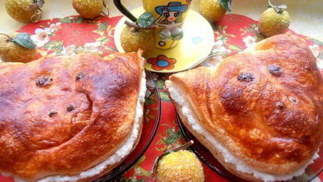 слойки с творогом румяные хрюши