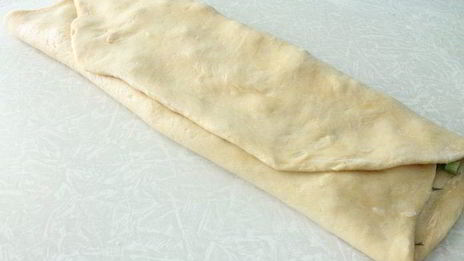 слойки с зеленью