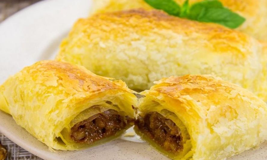 Рецепт слойки со сгущенкой