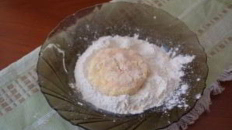 розовые сырники