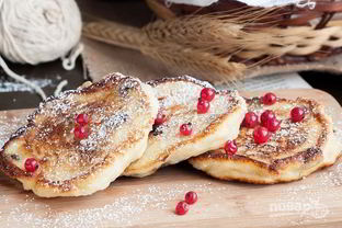 Сырники на сметане с изюмом