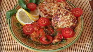 Сырники с фетой, ветчиной и кинзой