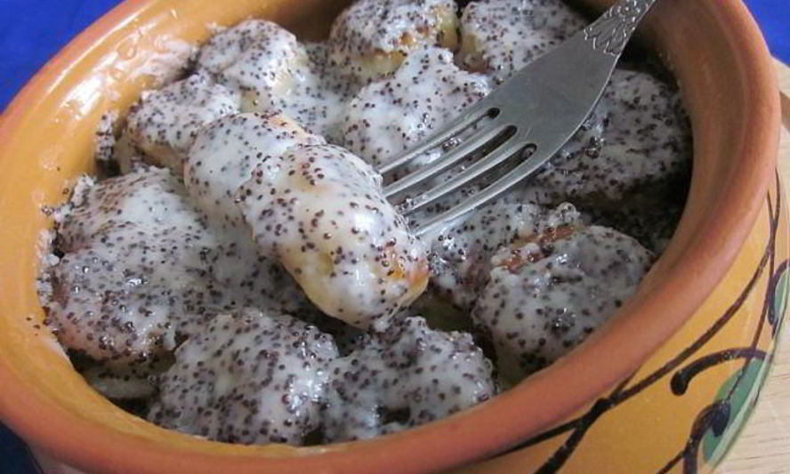 Рецепт сырники с маковым соусом
