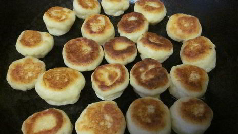 сырники с маковым соусом