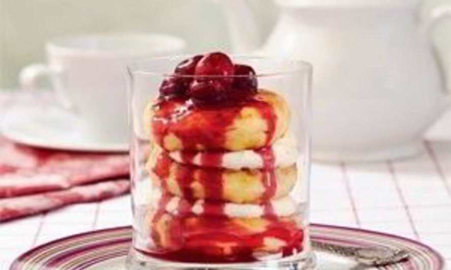 Рецепт сырники с вишневым соусом