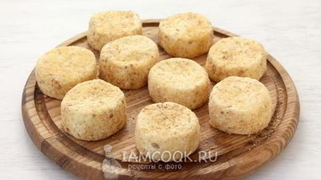 сырники в сухарях