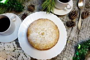 Творожник с миндалем и вяленой вишней