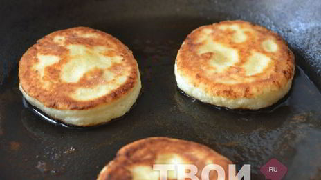 творожники с манкой