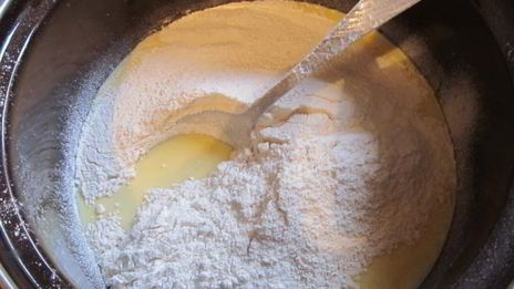 дрожжевое тесто для жареных пирожков