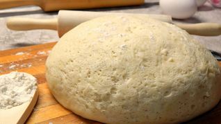 Тесто для пирогов на сухих дрожжах и воде