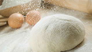 Тесто на кефире для мясных пирогов