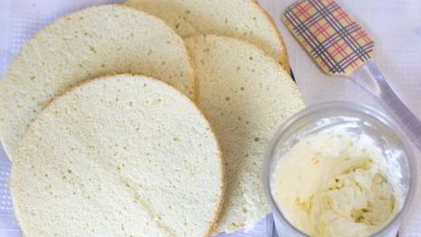 бисквитный торт с кремом чиз