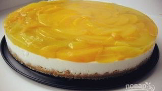 Йогуртный торт с персиками и лимоном