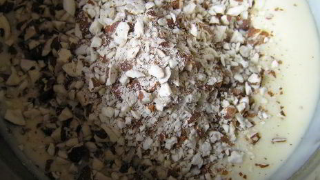 шоколадно-лимонный вафельный торт с миндалем