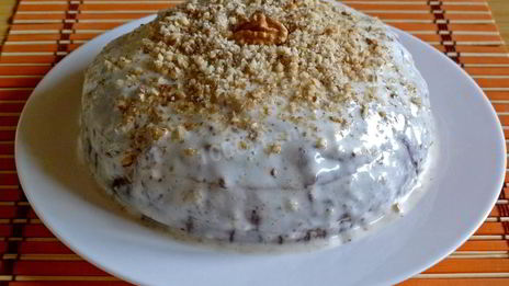 шоколадный торт с грецкими орехами