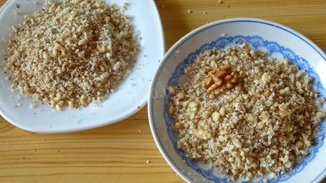 шоколадный торт с грецкими орехами