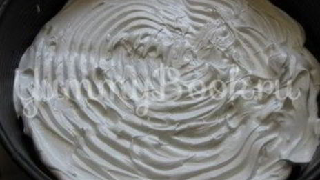 шоколадный торт с меренгой и маскарпоне