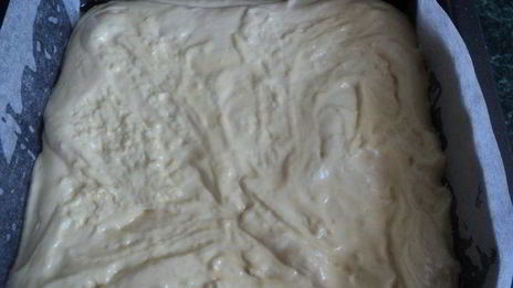 торт фруктовый