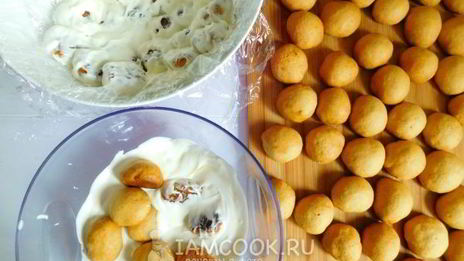 торт медовые шарики