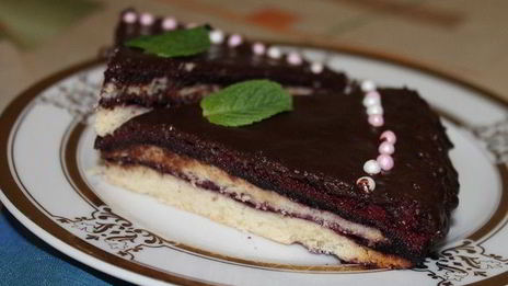 торт с черничным муссом