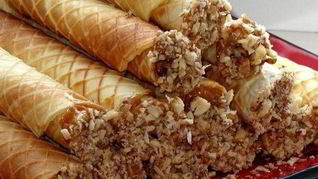 Домашние вафли с начинкой из сгущенки