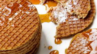 Голландские вафли с карамелью