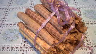 Хрустящие вафельные трубочки