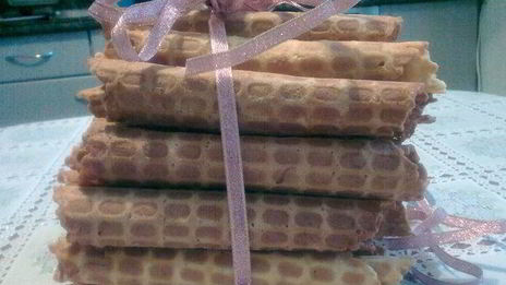 хрустящие вафельные трубочки