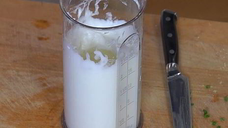 сырные вафли с творогом и карамелизированными помидорами