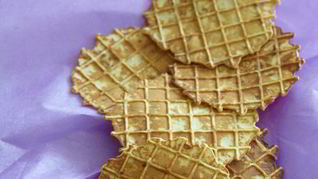 Творожные вафли с финиками