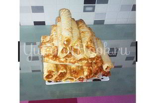 Вафельные трубочки с кремом