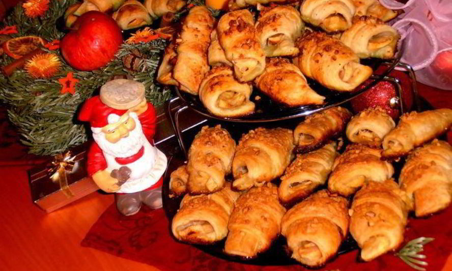 Рецепт яблочные слойки в лимонадной карамели