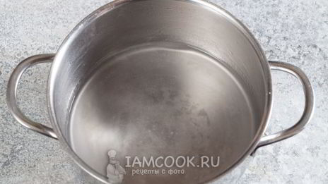 большие эклеры с фруктами