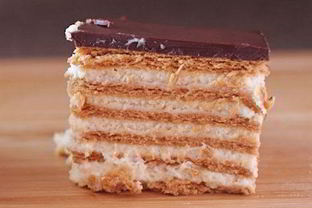 Домашний торт-эклер из печенья