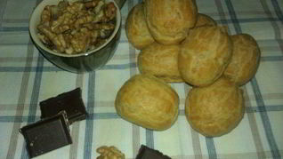 Необыкновенные эклеры с орехово-бейлисовым кремом