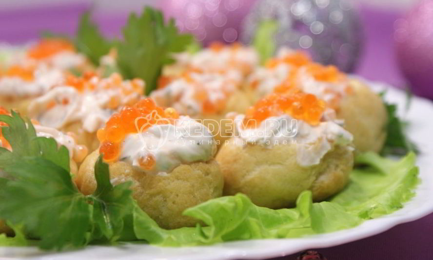 Рецепт профитроли с икрой и творожной начинкой