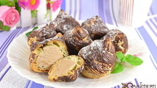 Профитроли с кофейным кремом