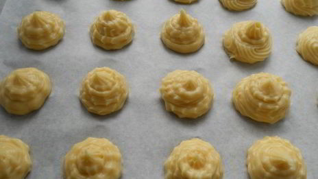 профитроли с кофейным кремом