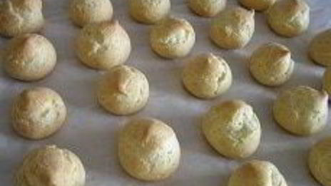 профитроли с лимонным кремом