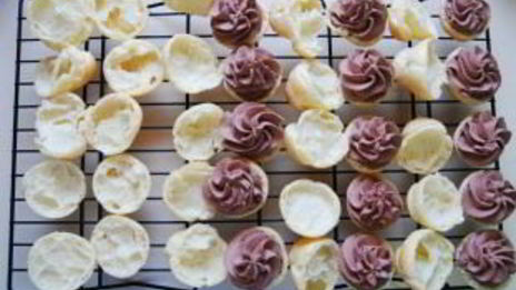 профитроли с ромовой начинкой