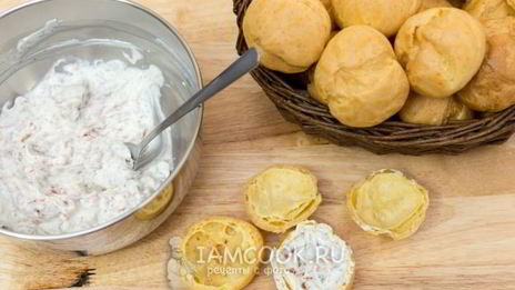 профитроли с семгой и сливочным сыром
